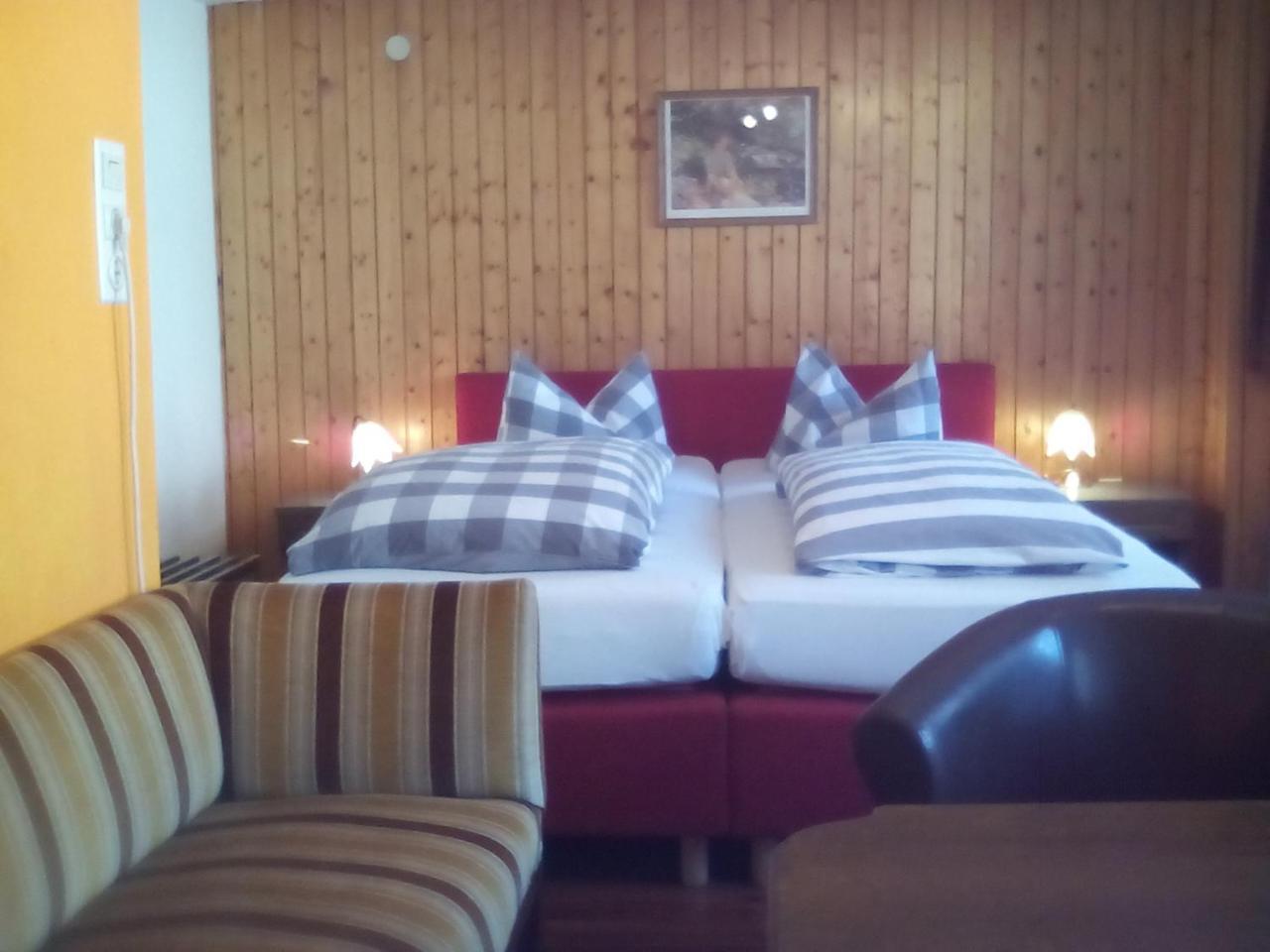 Eintracht Hotel バート・ヴィルトバート エクステリア 写真